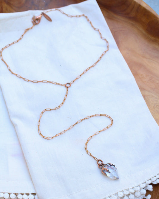 Quartz claw necklace