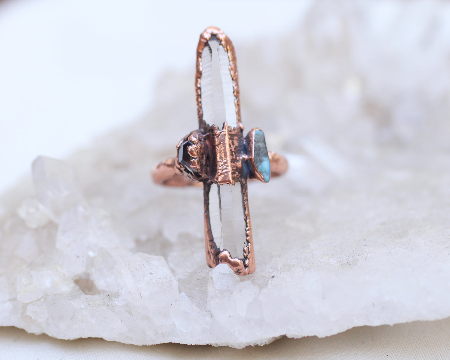 Quartz Garnet and Turquoise ring - Size 6