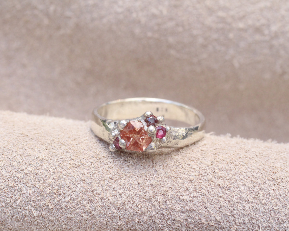 Oregon Schiller Sunstone, Ruby and Garnet Ring - size 8.25