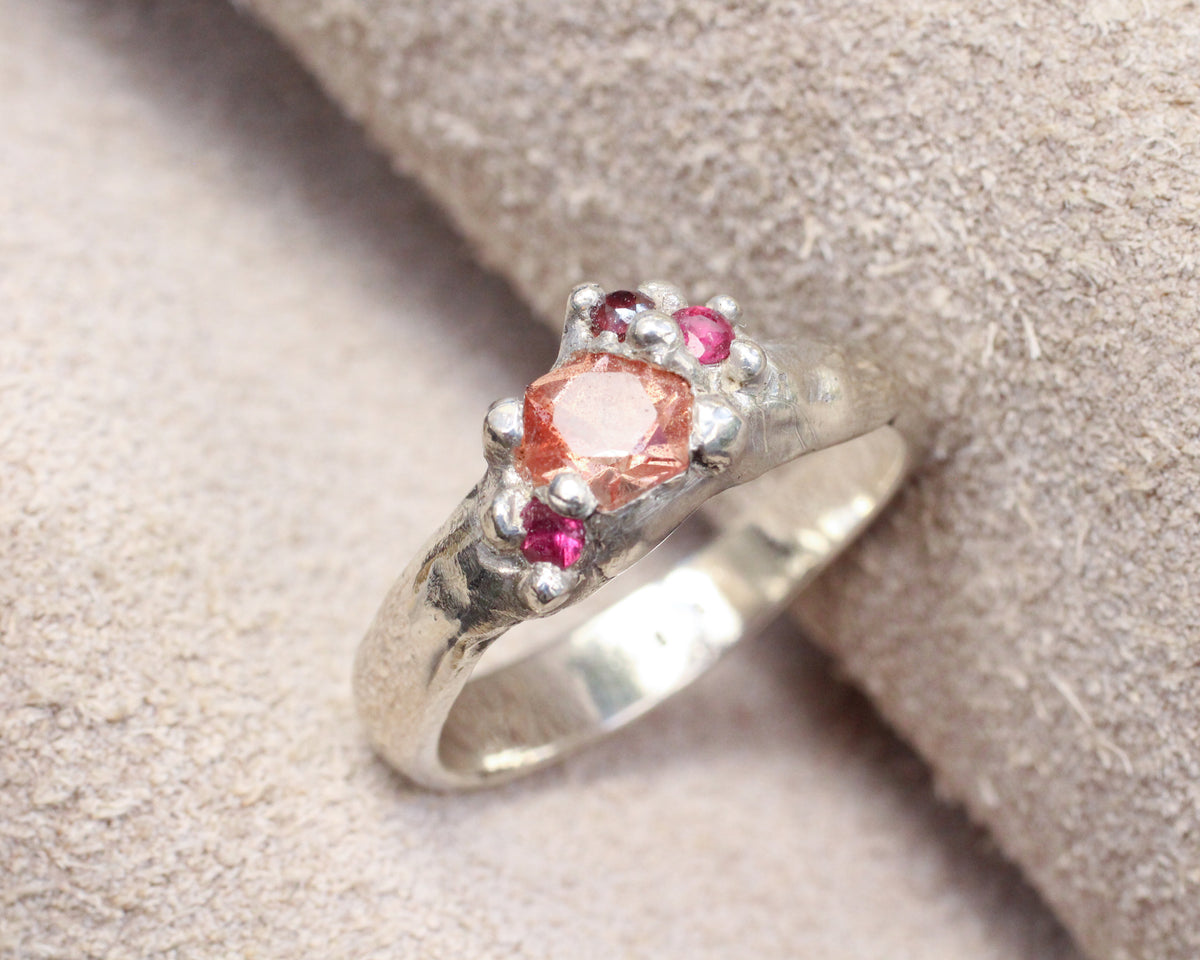 Oregon Schiller Sunstone, Ruby and Garnet Ring - size 8.25