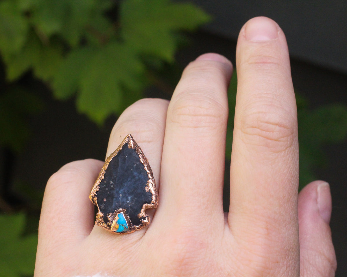 Black Stone and Turquoise Arrowhead Ring - size 6.75