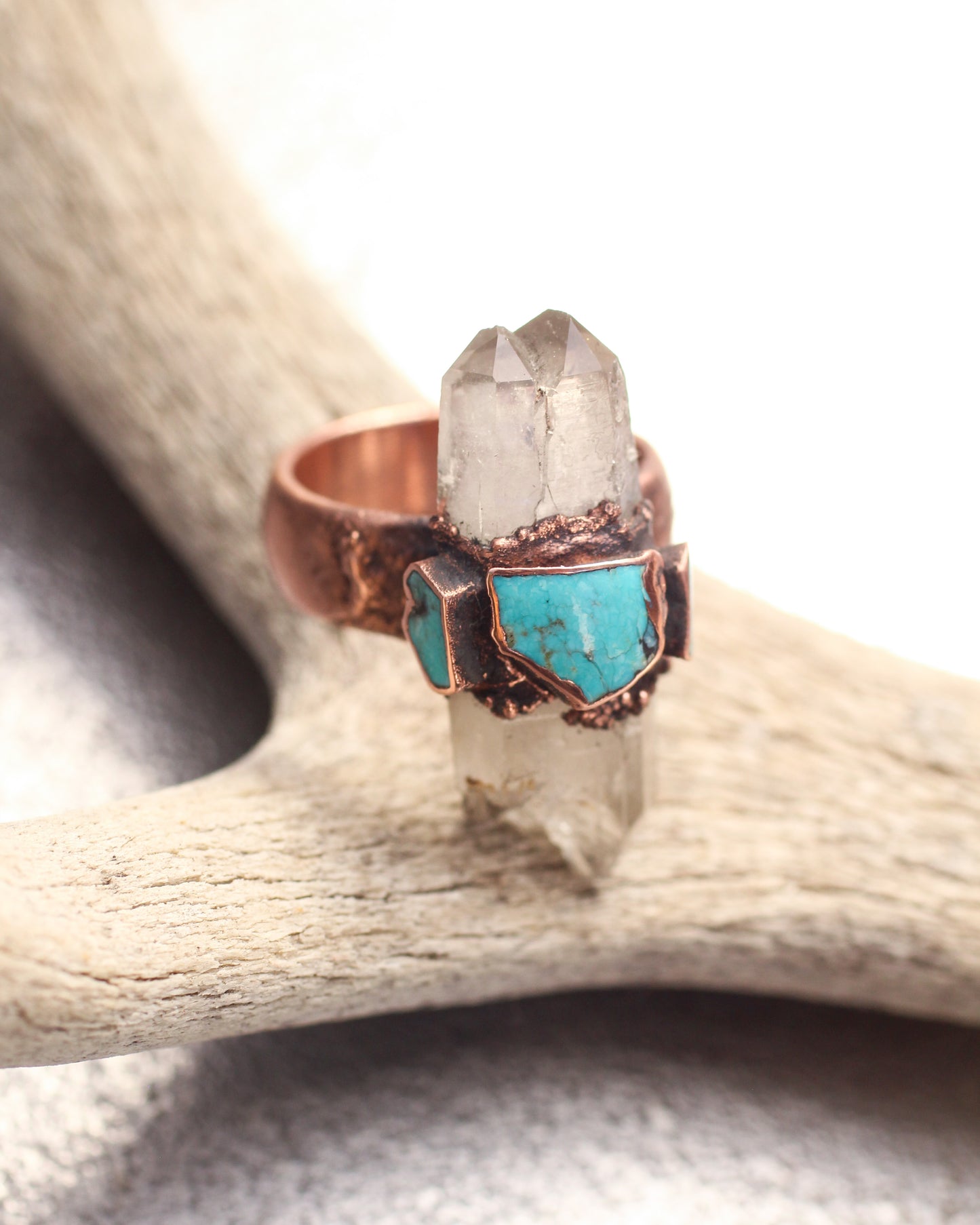 Quartz and Turquoise ring - Size 9.5