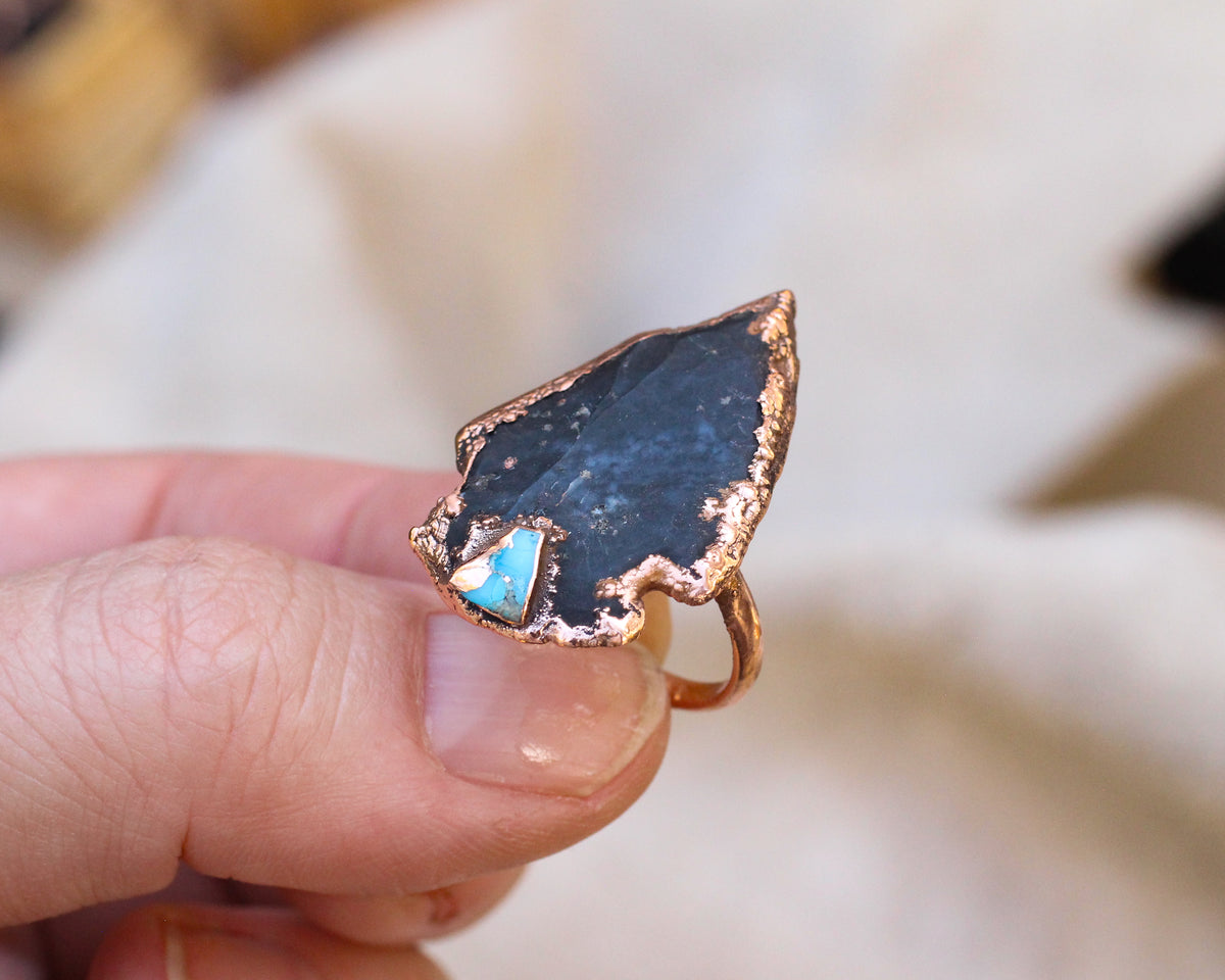 Black Stone and Turquoise Arrowhead Ring - size 6.75